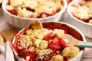 Rhabarber Crumble