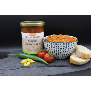 Gockel Gulaschsuppe
