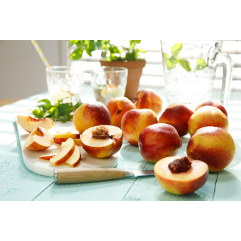 Pfirsich, flach, frisch